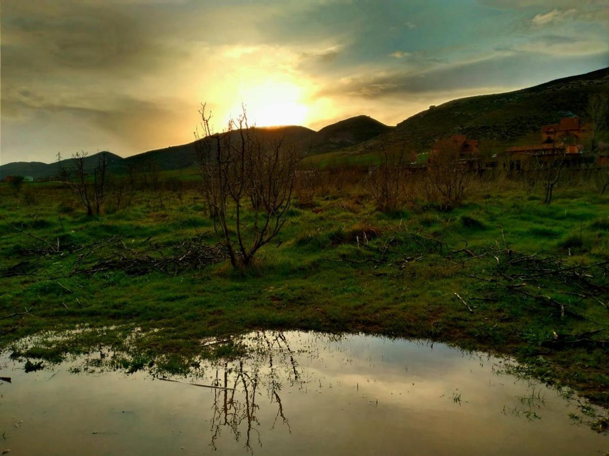 Ferme D'Hote La Vallee Azrou Dış mekan fotoğraf