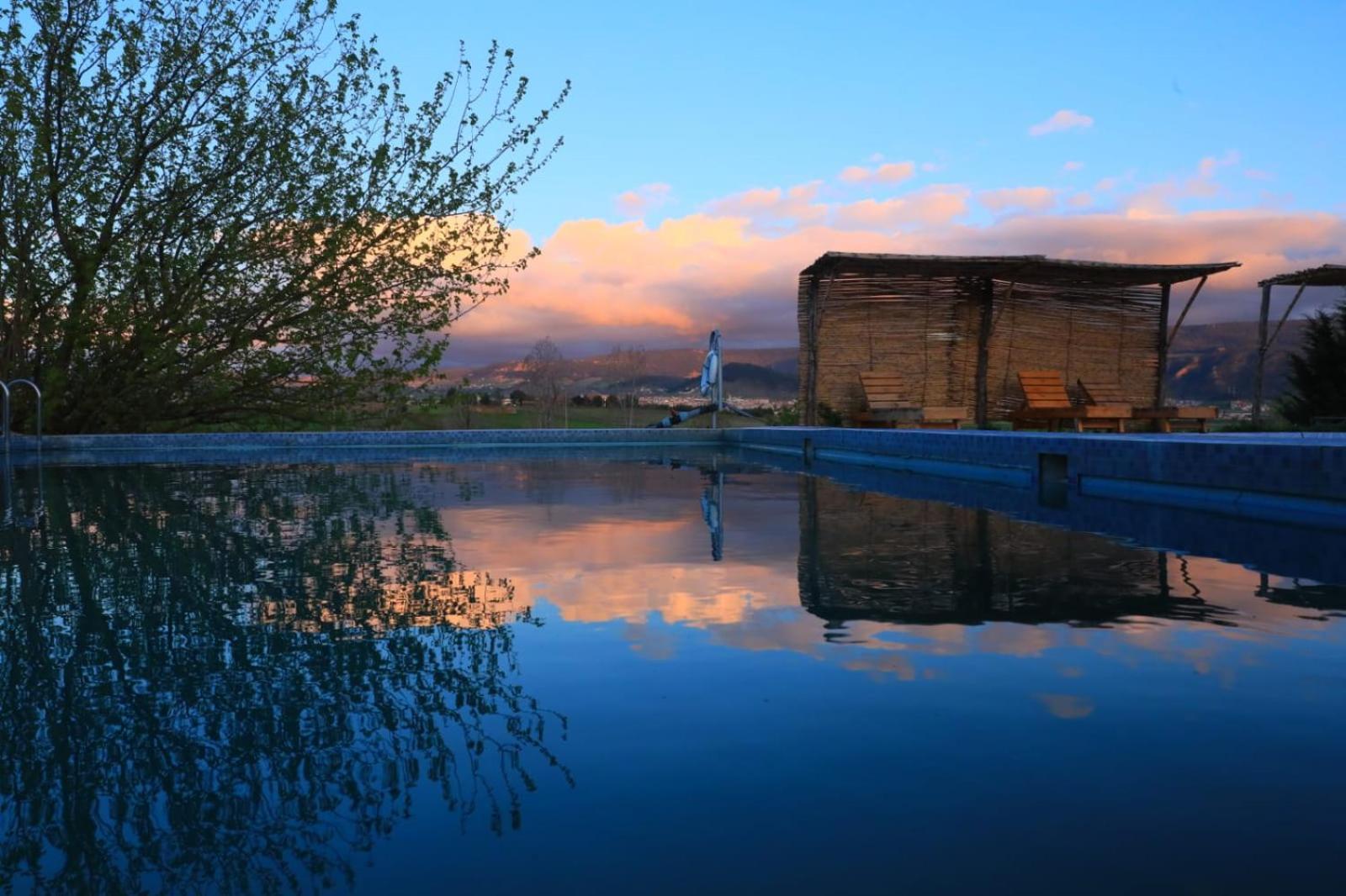 Ferme D'Hote La Vallee Azrou Dış mekan fotoğraf