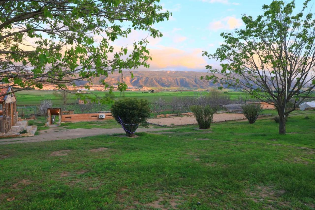 Ferme D'Hote La Vallee Azrou Dış mekan fotoğraf