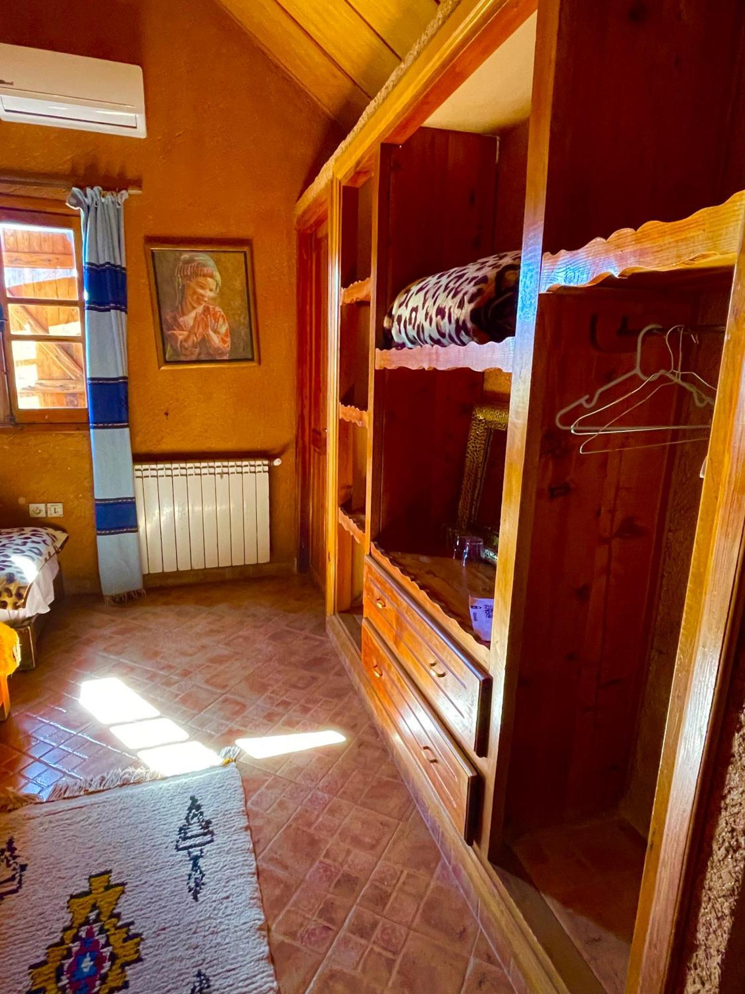 Ferme D'Hote La Vallee Azrou Dış mekan fotoğraf